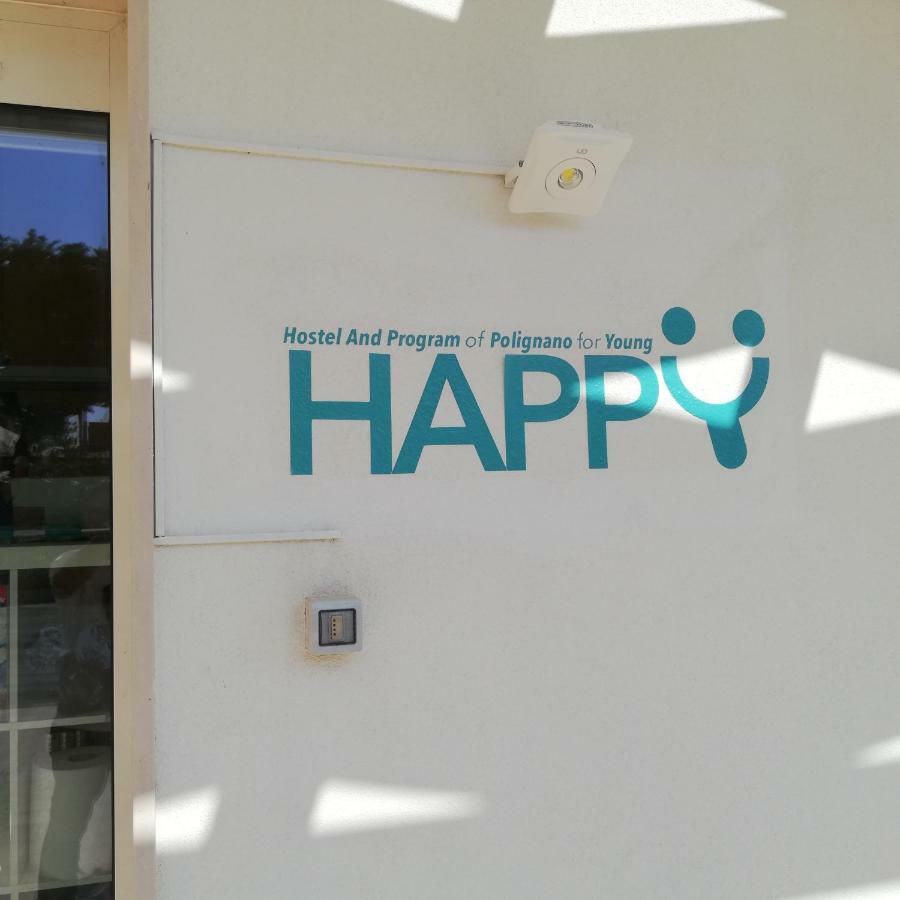 Happy Hostel For Young Полиняно а Маре Екстериор снимка