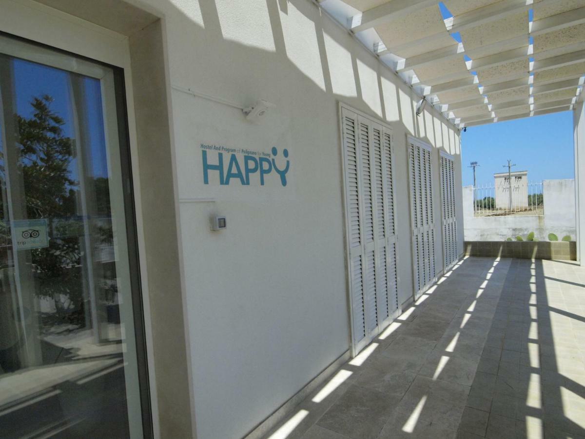 Happy Hostel For Young Полиняно а Маре Екстериор снимка